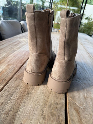 Boots 2609383-400 - Levelone GmbH & Co. KG