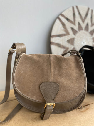 Leder Umhängetasche 2509154 - 55 - Levelone GmbH & Co. KG