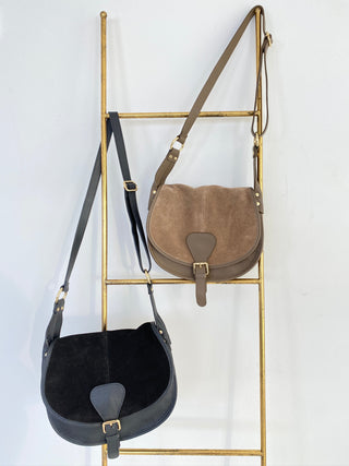 Leder Umhängetasche 2509154-55