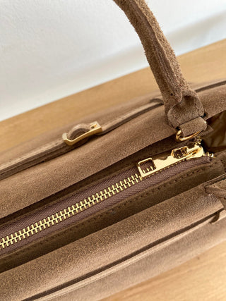 Wildleder Tasche 2506083 - 84 - Levelone GmbH & Co. KG