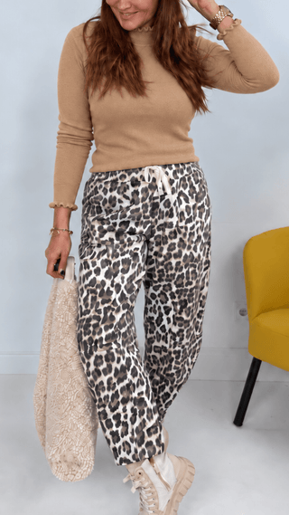 Rollkragenpullover in Camel für Damen in Einheitsgröße 36-42 - Levelone GmbH & Co. KG